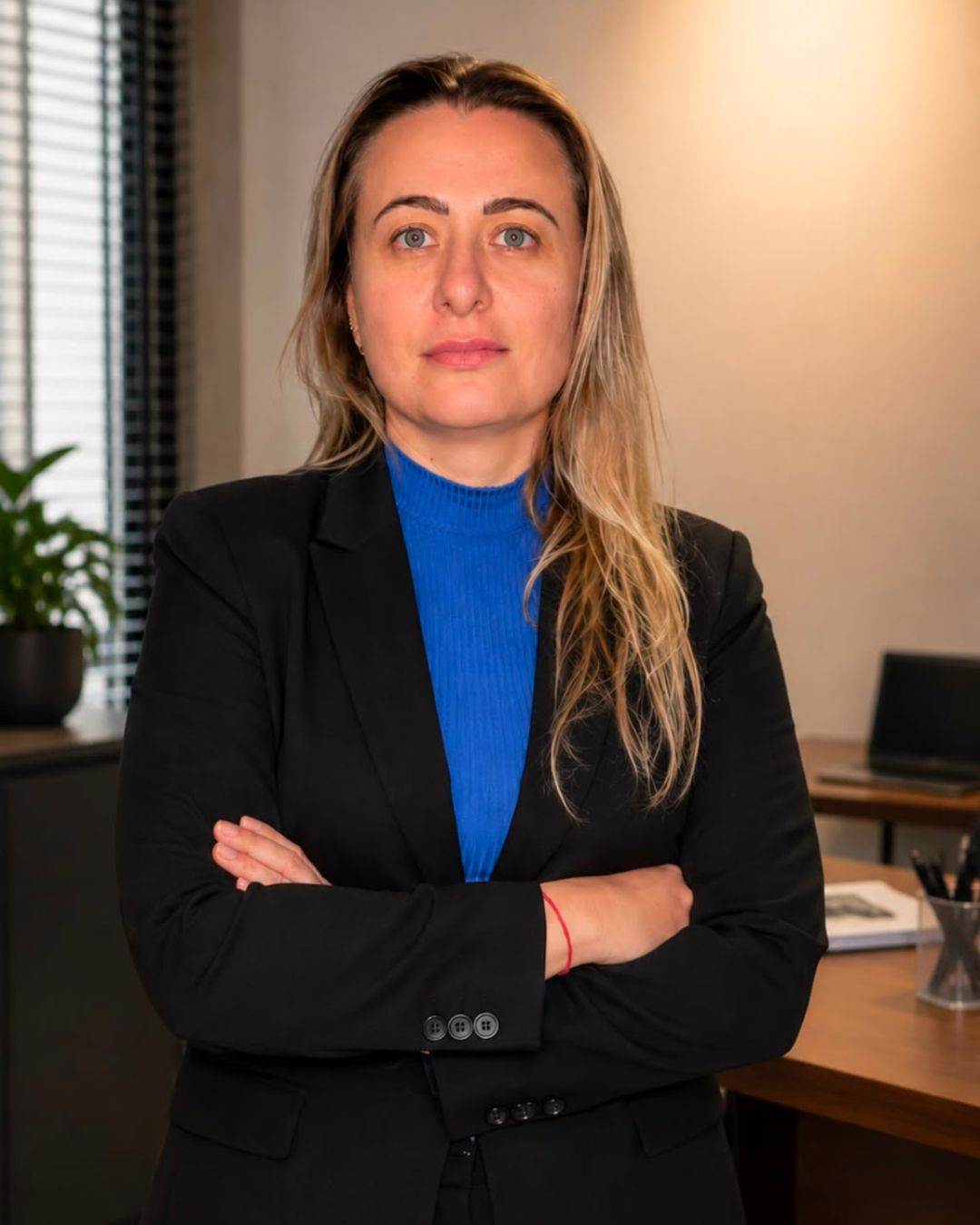 Nayara, representante da Ronale Transportes